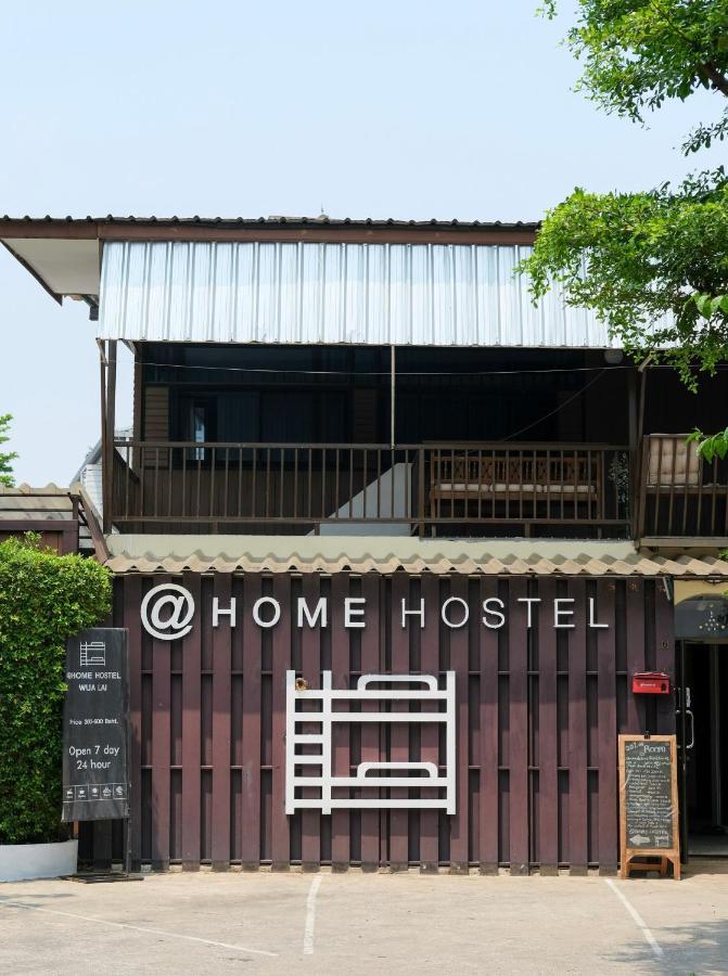 @Home Hostel Wua Lai Čiang Mai Exteriér fotografie